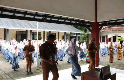 Senam Pagi Hari Pertama Semester Genap Tahun Pelajaran 2025/2026